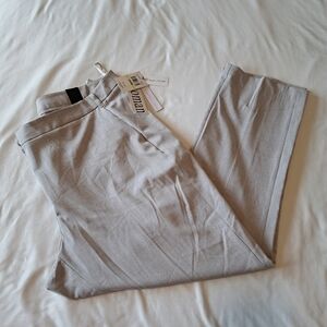 Amanda & Chelsea women's gray 20W pants NWT